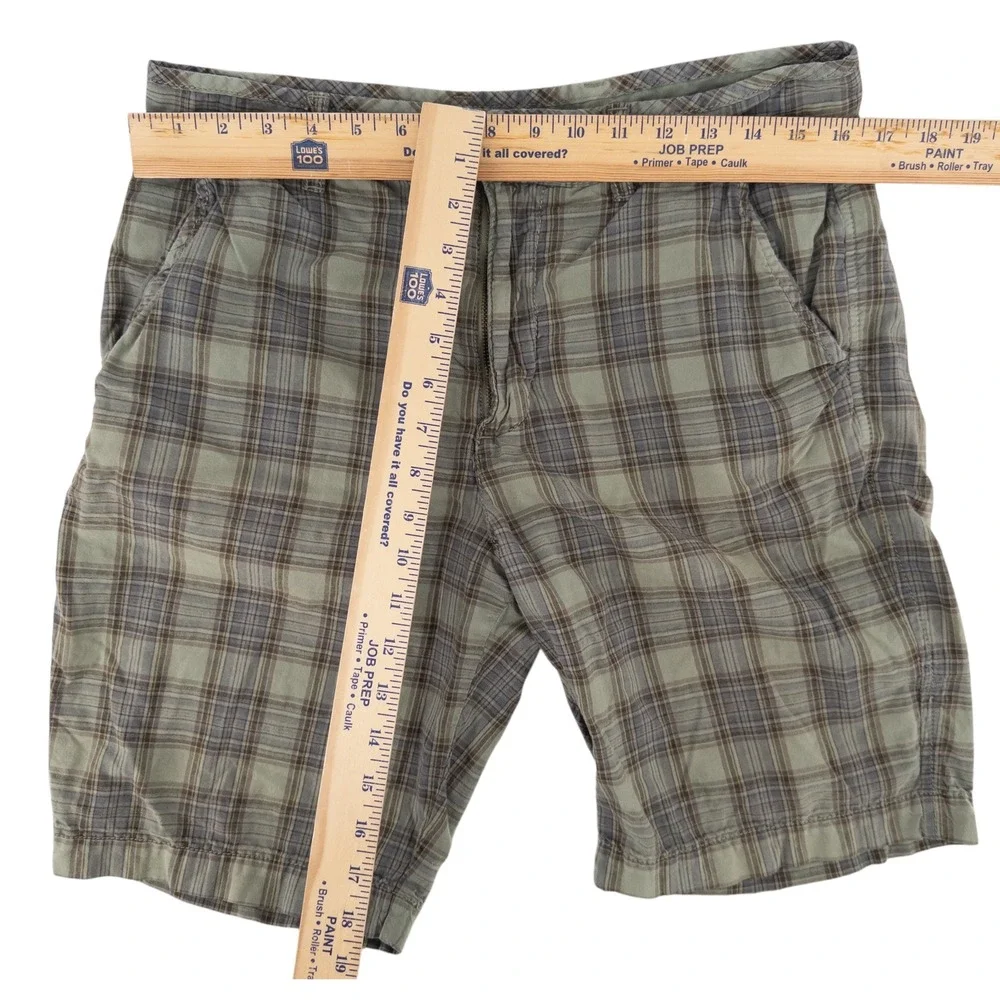 Carbon 2 Cobalt Mens Size 32 Plaid 100% Cotton Tan Green Multicolor Chino Shorts